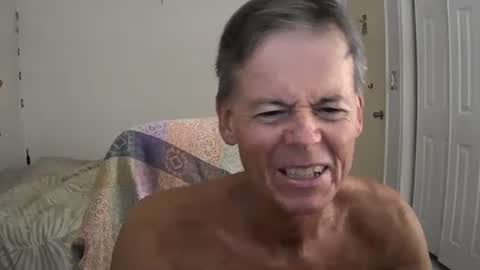 hewes1 online show from September 28, 5:44 pm