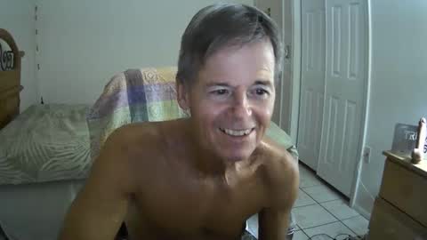 hewes1 online show from October 5, 9:50 am