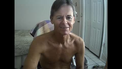 hewes1 online show from October 23, 9:22 am