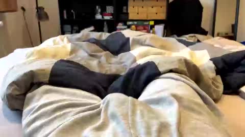 hey_girls_ online show from February 16, 2:43 pm