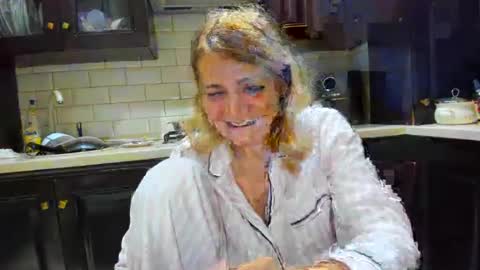 Heyheygrey online show from March 10, 12:28 am