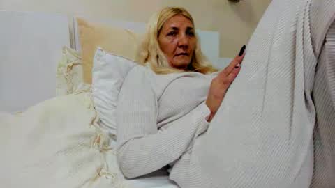 Heyheygrey online show from October 6, 9:38 am