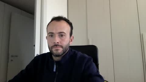 hhombre online show from January 9, 9:04 am