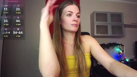 Snapshot of hi_bye_ chatting on February 21, 2:48 pm Lina online show from February 21, 2:48 pm