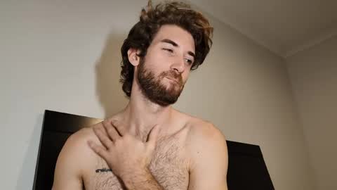 HiddenGaze online show from March 6, 2:27 pm