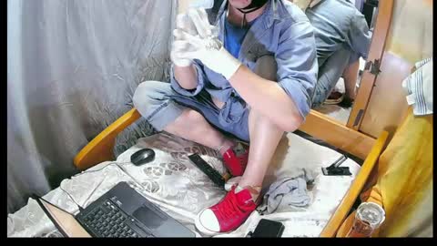 HiddenSissyCD online show from May 4, 3:57 am