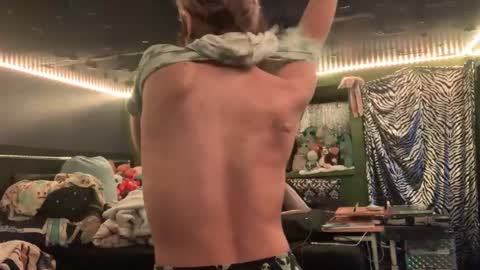 HiGHNESS CANNA online show from November 1, 9:41 am