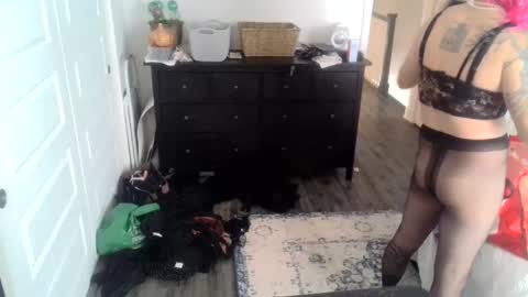 Snapshot of hightonight27 chatting on February 27, 4:10 pm hightonight27 online show from February 27, 4:10 pm