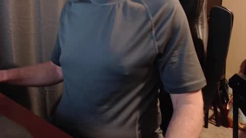 Snapshot of highwayx chatting on February 1, 3:41 am highwayx online show from February 1, 3:41 am