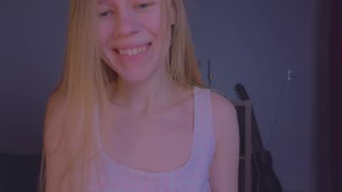 Chloe online show from February 8, 4:47 am