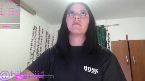 hilaril18 online show from April 11, 12:59 am