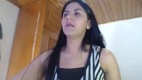 Snapshot of hilari18 chatting on October 6, 9:32 pm hilaril18 online show from October 6, 9:32 pm