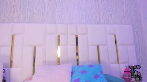 Hillary online show from October 19, 11:37 am