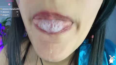 hinata online show from November 12, 9:17 pm