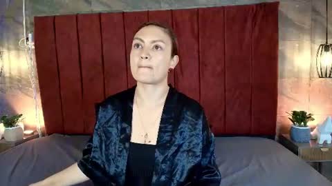 hinata_moonn online show from June 17, 12:21 pm