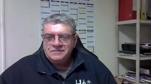 hippo online show from December 14, 7:40 am