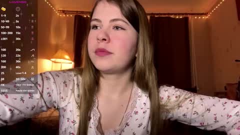 I am Amy ntmu Lets hit 10 Thumbs Up together online show from February 13, 6:22 pm