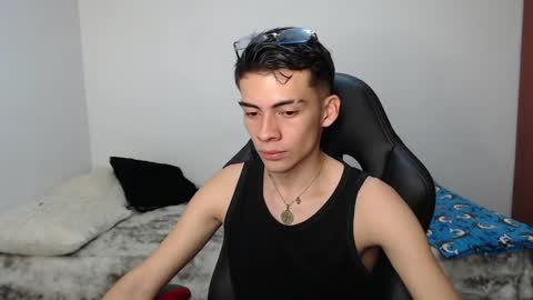 Hisokax online show from April 1, 4:35 am