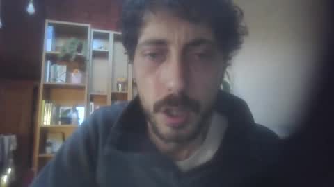 hitmenoww online show from February 13, 9:01 am