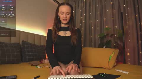 julia online show from February 28, 2:04 am