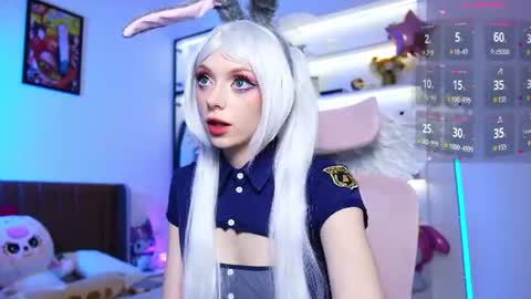 Holli online show from June 23, 10:55 am