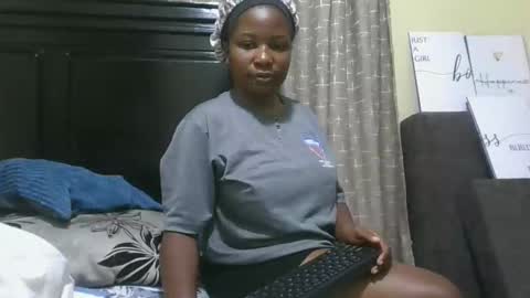 Molly online show from April 12, 10:58 pm