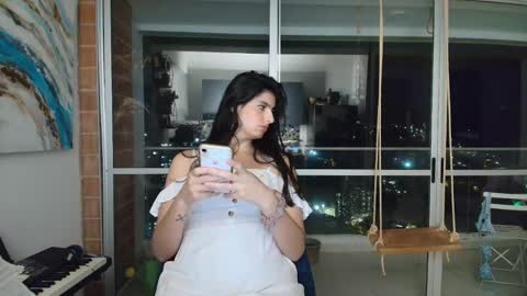 Snapshot of hollyshit_ chatting on September 30, 12:43 am hollyshit_ online show from September 30, 12:43 am