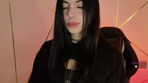 holly online show from February 11, 9:03 pm