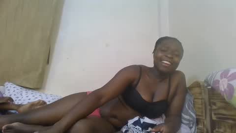 holy_ebony online show from March 6, 7:02 pm