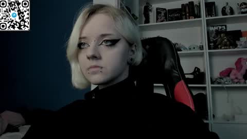 holy_mistresss online show from January 18, 10:57 am