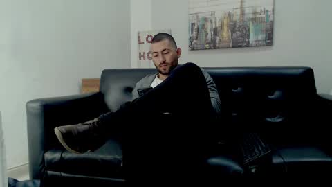 holy_sin online show from February 14, 2:12 pm