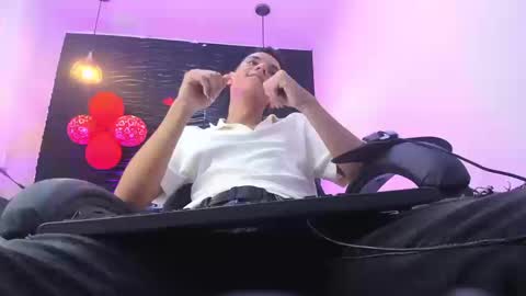 holy_sin online show from March 11, 8:12 pm