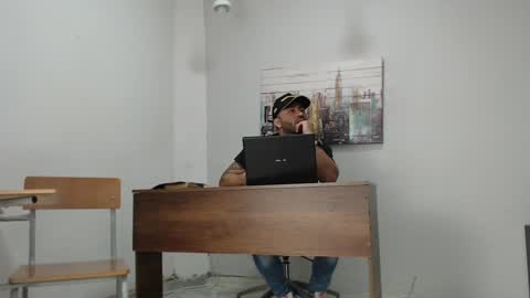 holy_sin online show from January 14, 2:00 pm