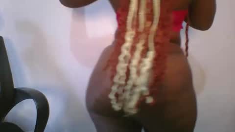 honey_beb online show from September 28, 7:06 am