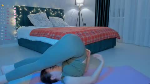 Chantal online show from October 7, 5:42 pm