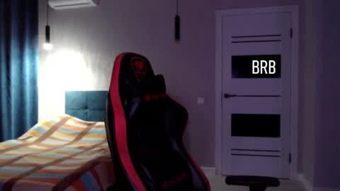 Wolfy online show from February 18, 6:58 pm