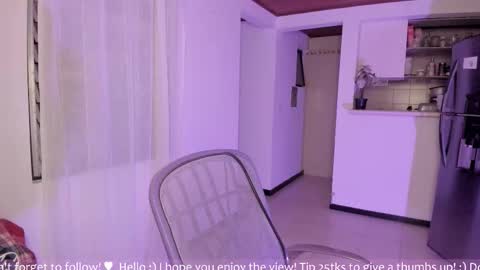 Snapshot of honey_hoe chatting on October 12, 5:55 am Lau online show from October 12, 5:55 am