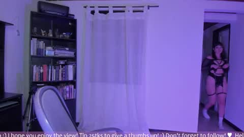 Snapshot of honey_hoe chatting on October 14, 12:13 am Lau online show from October 14, 12:13 am