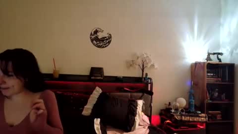 Honeybb online show from February 17, 10:03 am