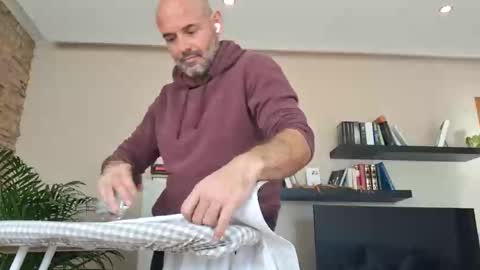 honeydaddyforyou online show from November 25, 1:10 pm