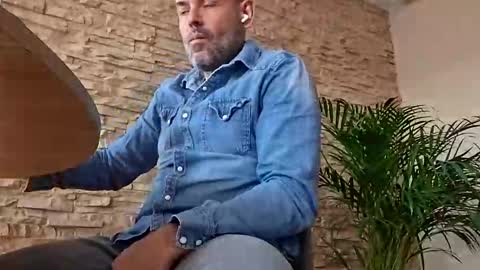 honeydaddyforyou online show from November 19, 8:57 am