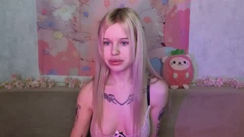 Lisa online show from January 8, 4:29 am