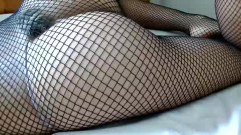 Snapshot of honeygoldenbaddie24 chatting on February 11, 7:05 pm honeygoldenbaddie24 online show from February 11, 7:05 pm