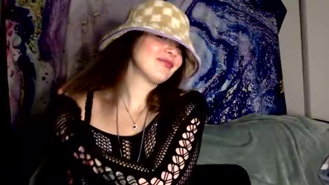 honeymagicxo online show from March 3, 1:42 am