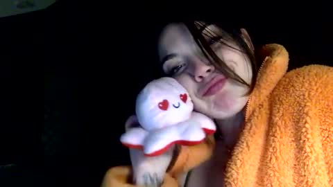 honeymagicxo online show from December 12, 5:20 am