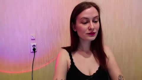 honeyy_bun online show from May 2, 6:03 pm
