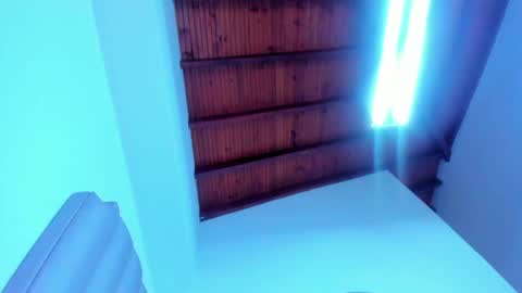 honnyy_23 online show from May 16, 8:07 pm