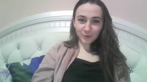 hootloove69 online show from February 1, 10:02 pm