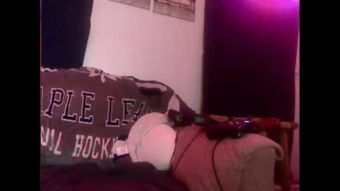 hopps28 online show from February 3, 2:36 am