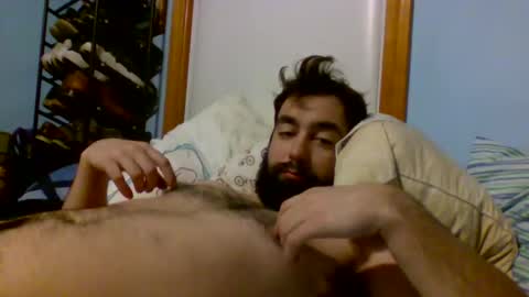 hornemike127 online show from January 18, 2:31 am